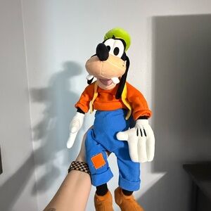 Goofy Character Plush Toy